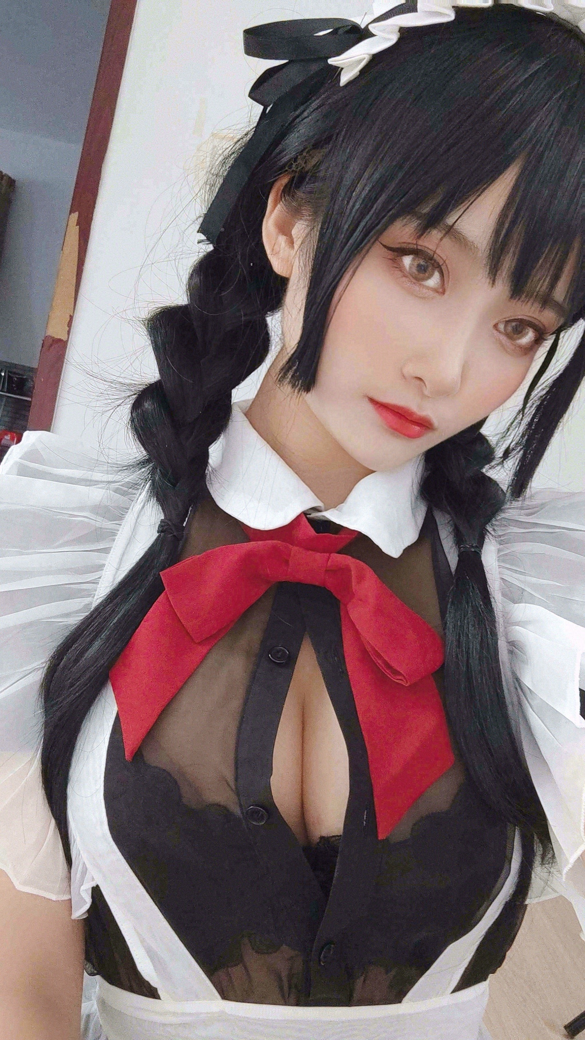 洛璃 LoLiSAMA - NO.017 黑丝女仆 [93P2V]-XikXak